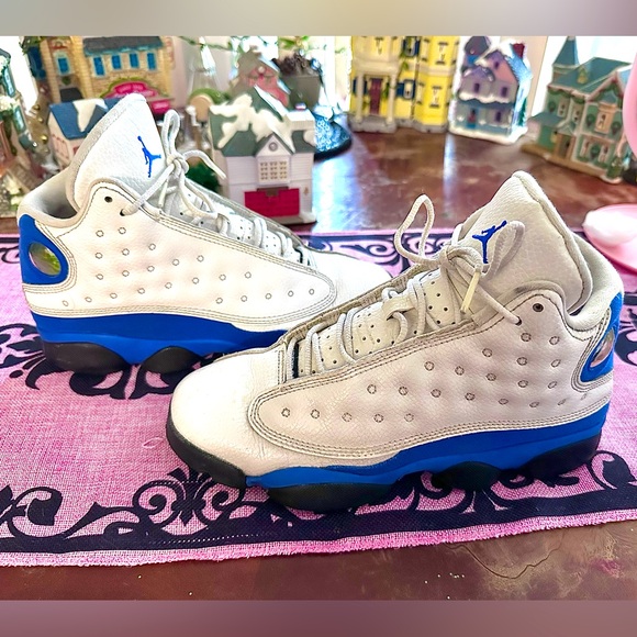 Jordan 13 Retro “Hyper Royal” Royal Blue and White Women’s size 7y (or 8.5 wom.) - Picture 1 of 15